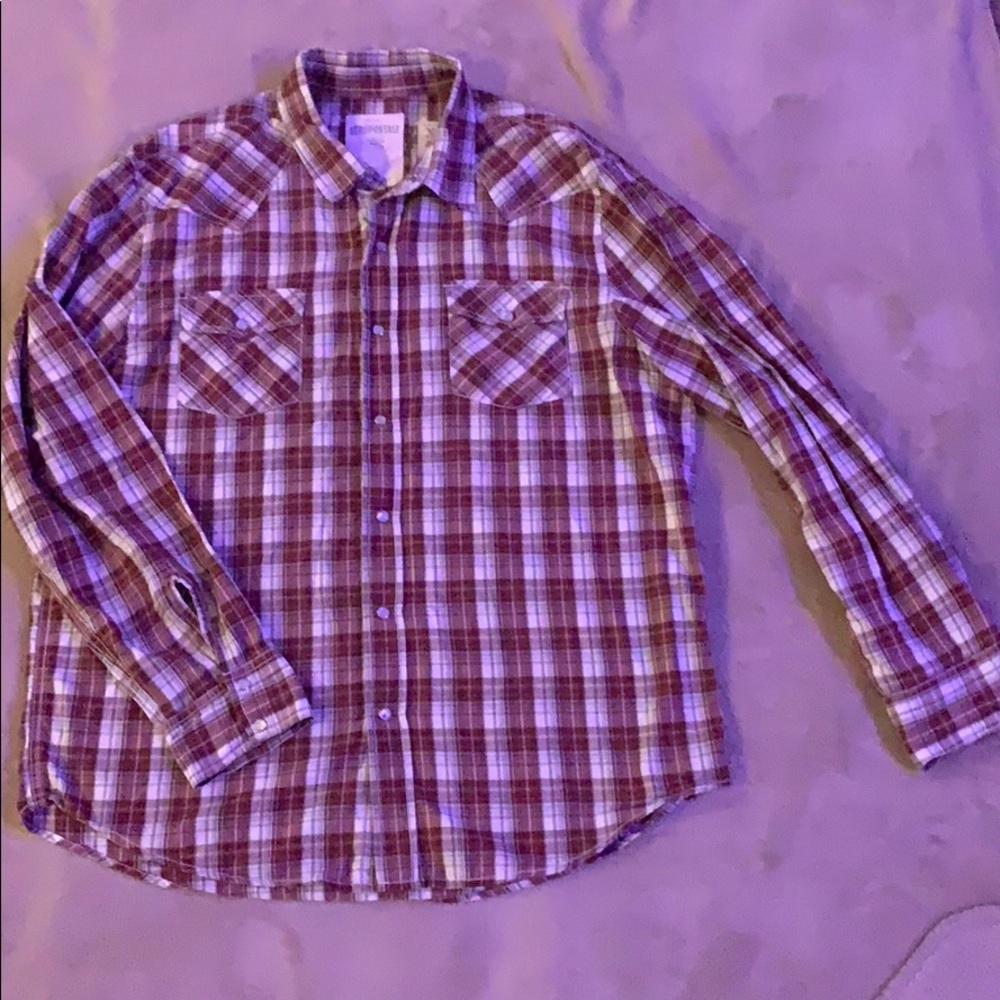 Men’s plaid dress shirt